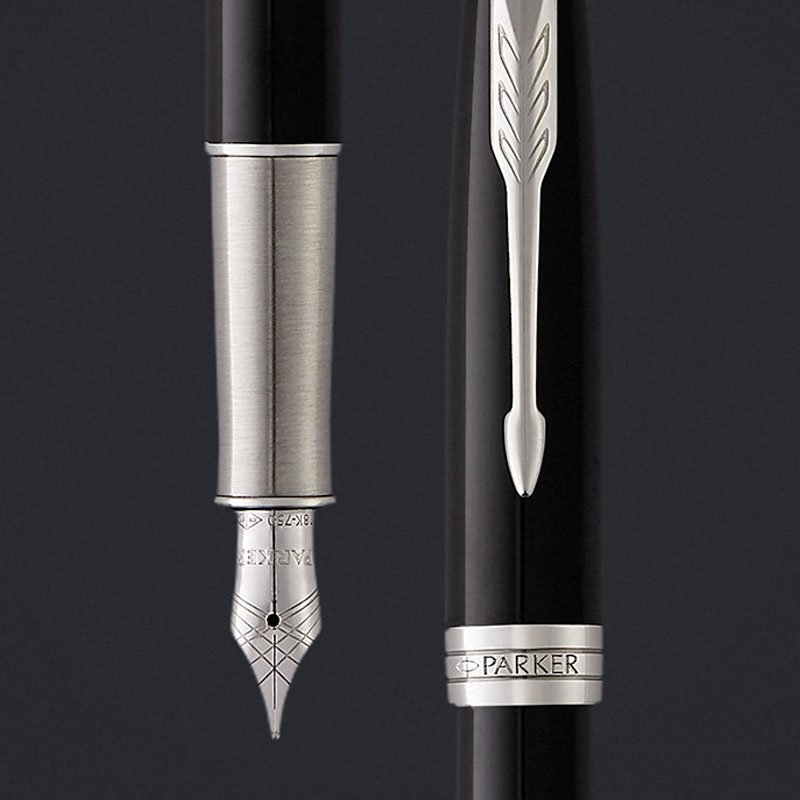 Closeup of a Sonnet Dolma kalem nib and pen cap with arrow clip.